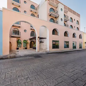 4* Hotel Colonial De